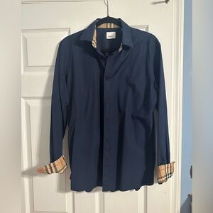 Men’s Authentic Burberry Button Up Shirt, Sz M